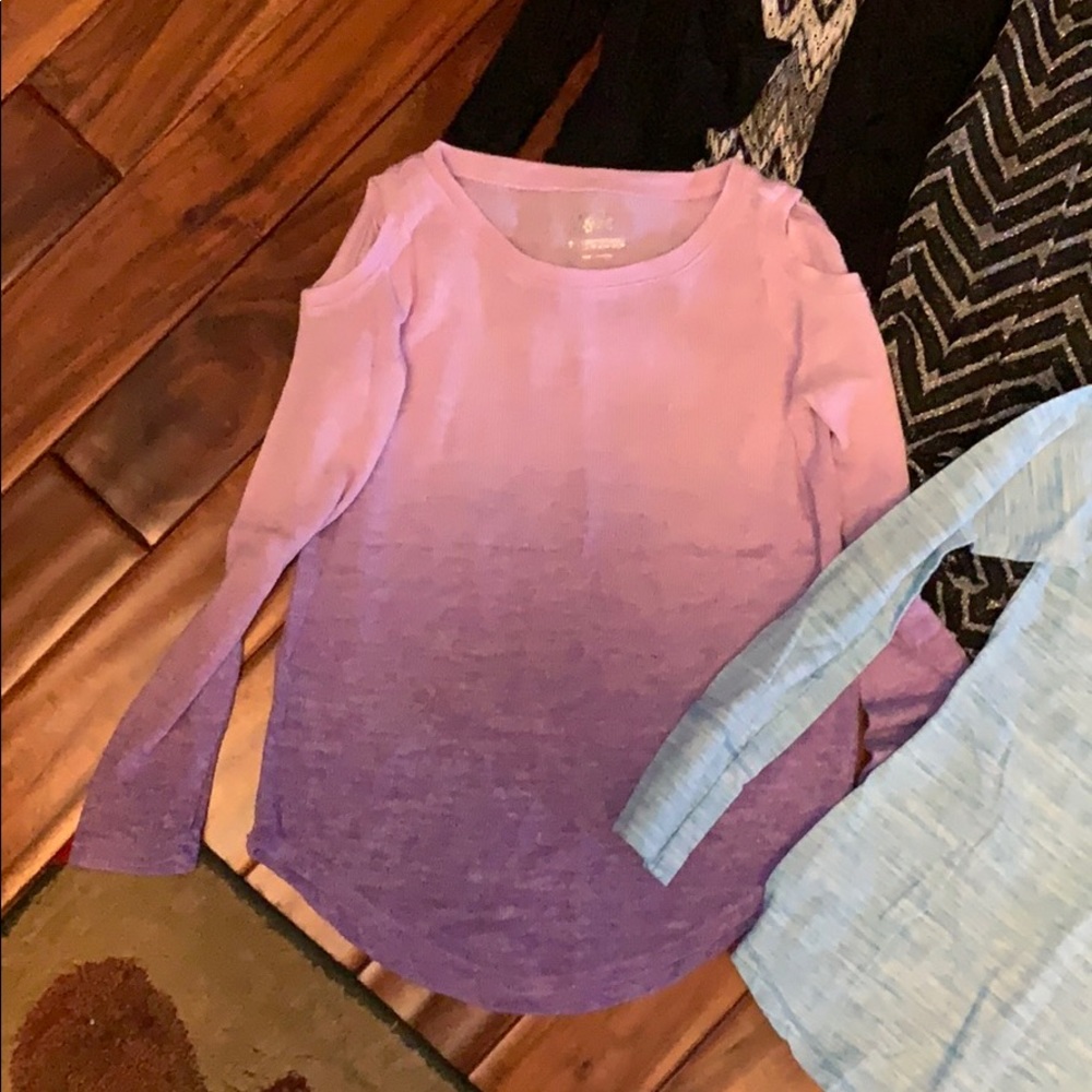 Shirts - Picture 2 of 3